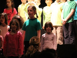  <a style='color: #fff;' href='/uploaded/photo/rencontre-des-chorales-11-et-12-04-2015-591d6b549c0ca.jpg'>(Télécharger)</a>