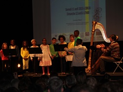  <a style='color: #fff;' href='/uploaded/photo/rencontre-des-chorales-11-et-12-04-2015-591d6b582a637.jpg'>(Télécharger)</a>