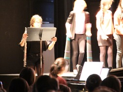  <a style='color: #fff;' href='/uploaded/photo/rencontre-des-chorales-11-et-12-04-2015-591d6b764bbfa.jpg'>(Télécharger)</a>